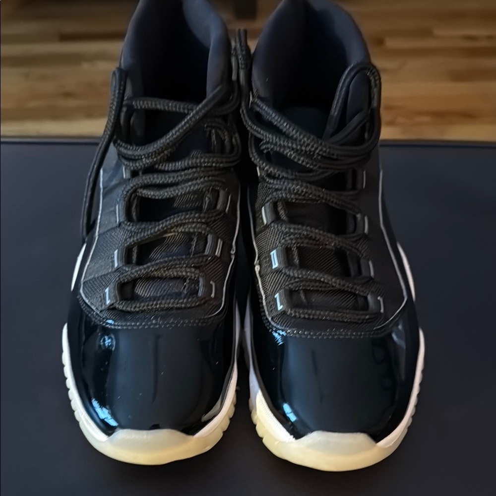 Jordan 11 Retro 25th Anniversary